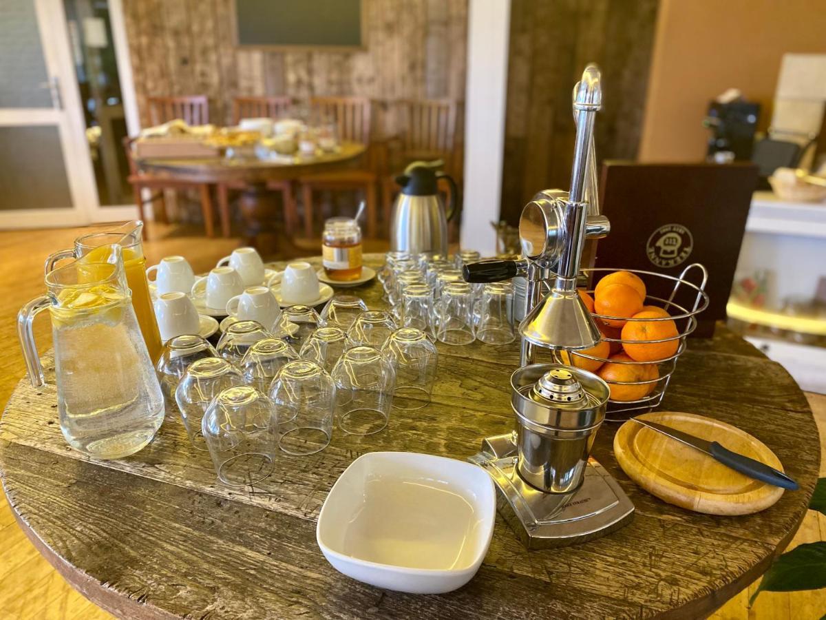 Villa St. Tropez Prague Ngoại thất bức ảnh
