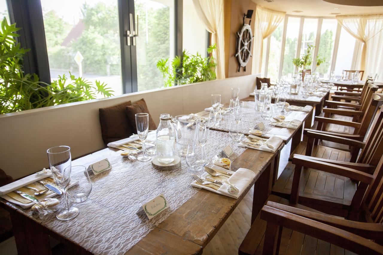 Villa St. Tropez Prague Ngoại thất bức ảnh