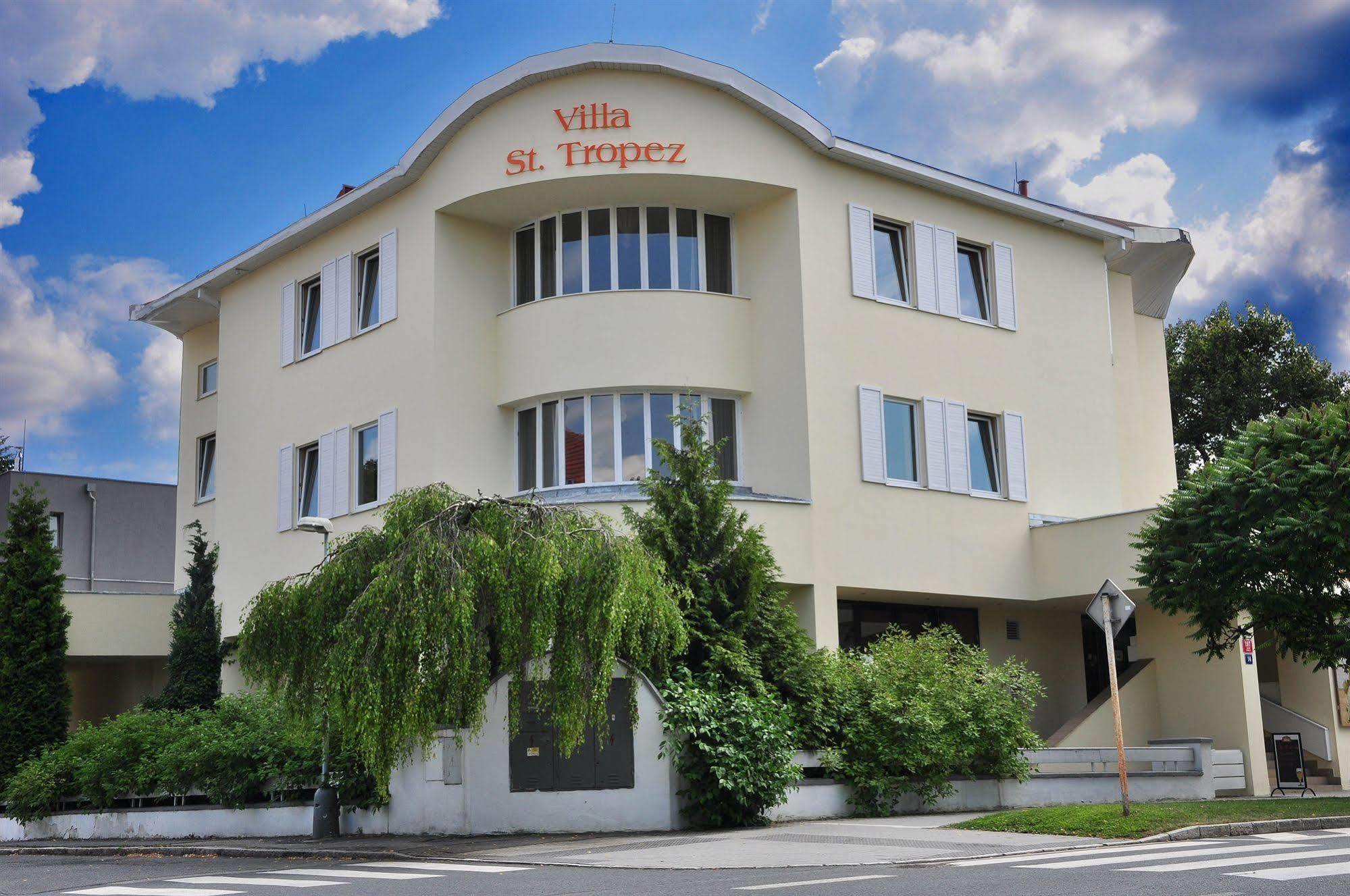 Villa St. Tropez Prague Ngoại thất bức ảnh
