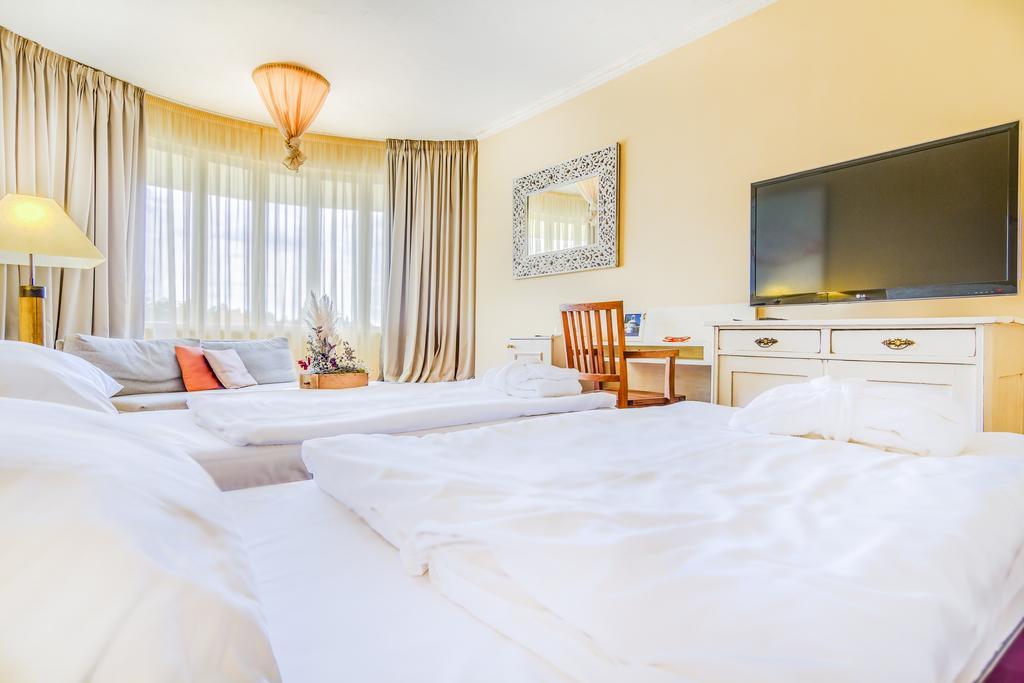 Villa St. Tropez Prague Phòng bức ảnh